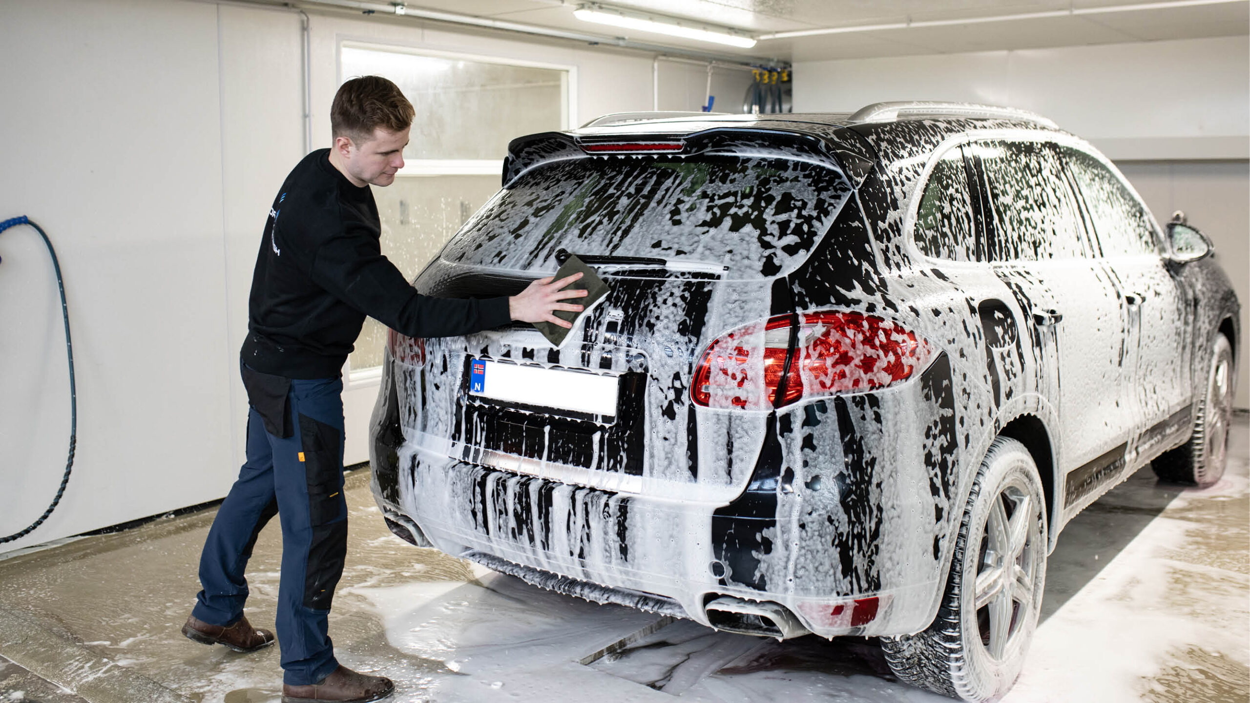 Bilvask og dekkskift til våren hos Nordic Carwash på CC Gjøvik