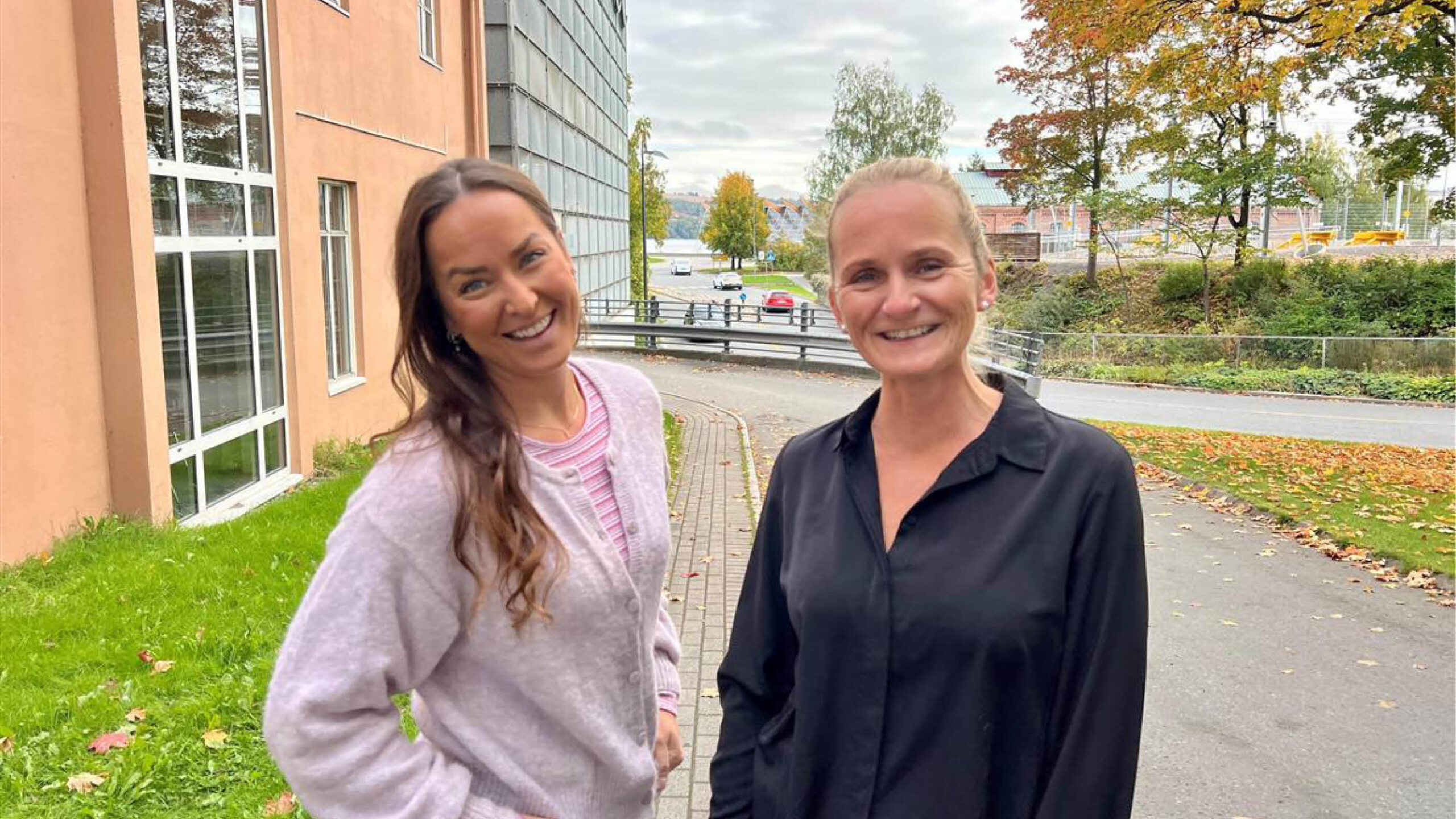 Ingrid Hedin, leder for Headspace i Gjøvik og Karoline Duenger, leder for barn og familie i Gjøvik kommune har stor tro på Headspace-konseptet.